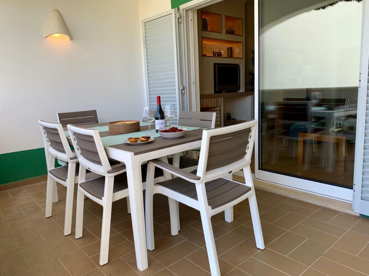 Charming Apartment With Private Garden & Pool Vilamoura Eksteriør billede