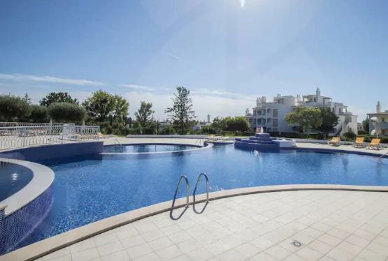 Charming Apartment With Private Garden & Pool Vilamoura Eksteriør billede