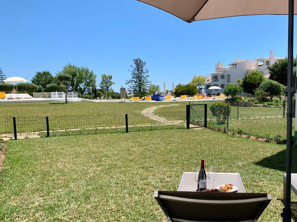 Charming Apartment With Private Garden & Pool Vilamoura Eksteriør billede